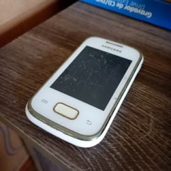 Alguém se lembra do Galaxy Pocket Plus?
